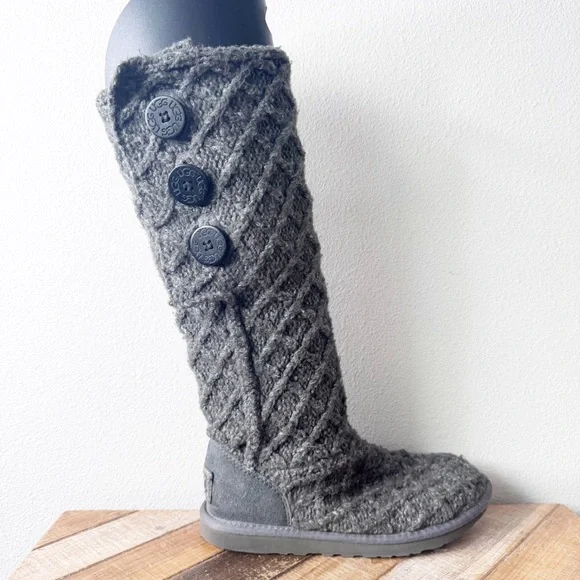 Ugg Lattice Knit Gray Quilted Women's Boots - Picture 5 of 15